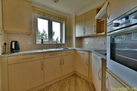 1 bedroom flat for sale, Cranfield Road, Bexhill-on-Sea, TN40