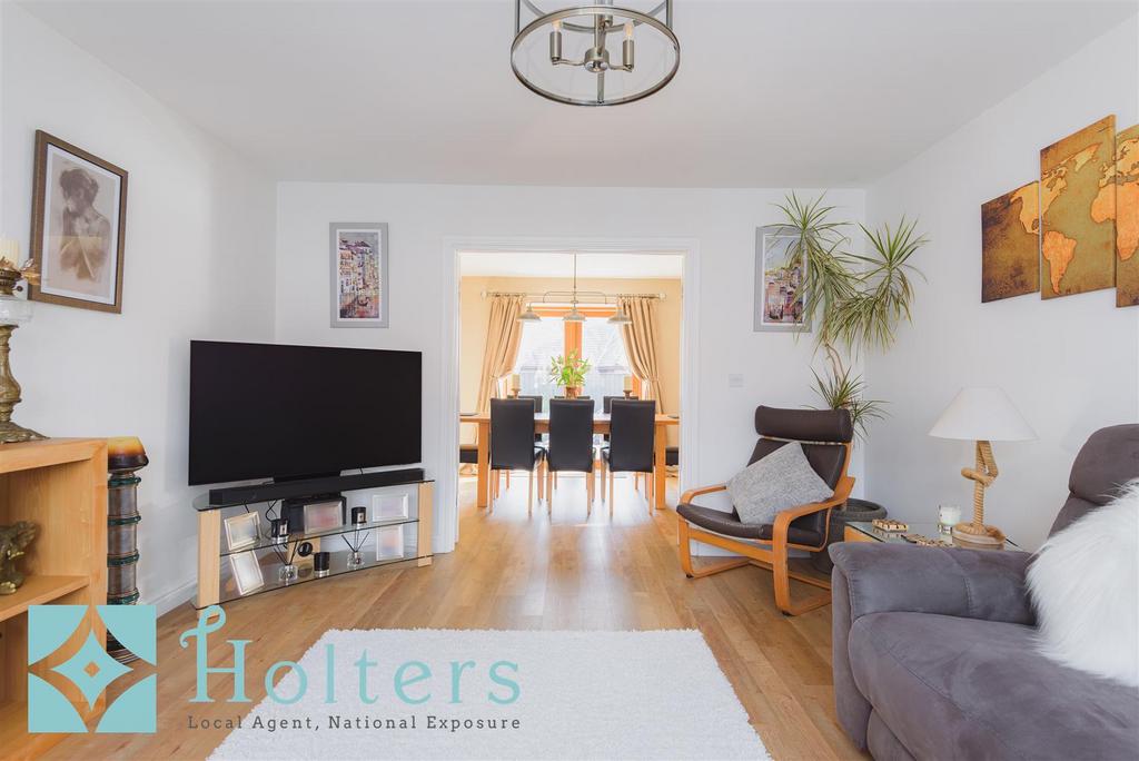 16 Troed Y Bryn, Builth Wells-10.jpg