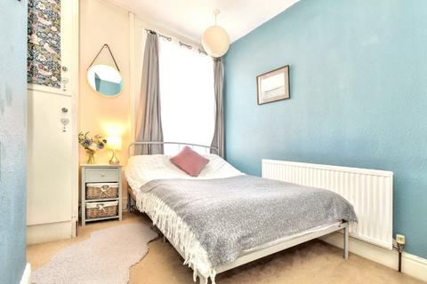 29 Argie Road, Leeds, LS4 2RD