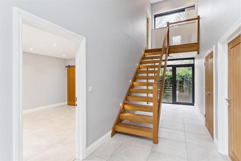 4 bedroom detached house for sale, High Street, Sherington, Newport Pagnell