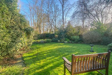 19 Leeway Avenue, Great Shelford, Cambridge, CB22 5AU