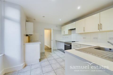 2 bedroom maisonette for sale, Croydon, London, SE25