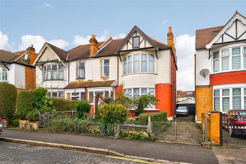 4 bedroom house for sale, Redbridge Lane West, Wanstead