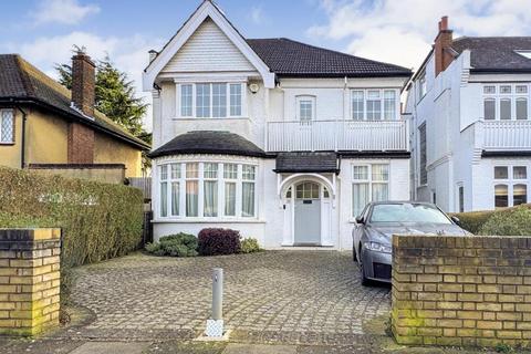 5 bedroom link detached house to rent, ETCHINGHAM PARK ROAD, FINCHLEY, N3