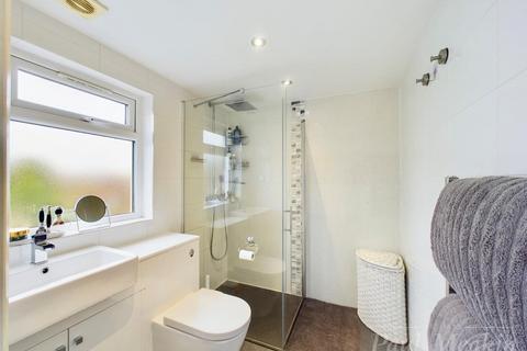 7 Tandridge Gardens, South Croydon, CR2 9HW