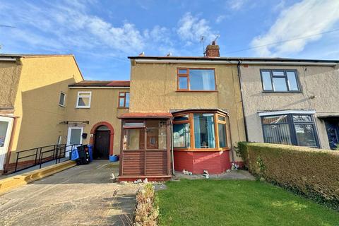 3 bedroom semi-detached house for sale, Glyn Avenue, Rhyl