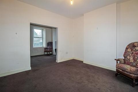 2 bedroom terraced house for sale, The Balk, Wakefield WF2