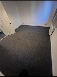 1 bedroom flat to rent, Fenman Gardens, Ilford, Essex, IG3