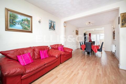 3 bedroom semi-detached house for sale, Ellesmere Avenue, Mill Hill, London, NW7