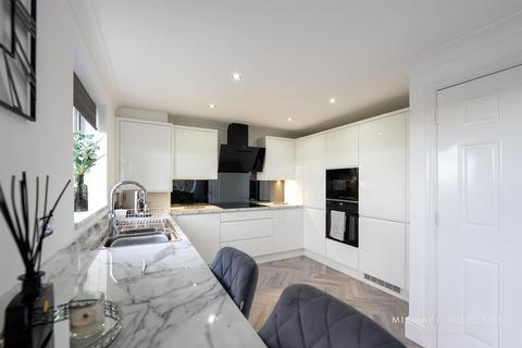 21 Bowood Close, Sunderland, SR2 0BY