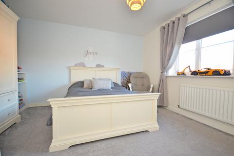 21 Althorp Gardens, Raunds, Wellingborough, NN9 6UR