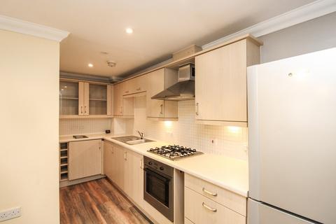 1 bedroom flat for sale, Brookhill Road, Copthorne, Crawley, West Sussex. RH10 3PS