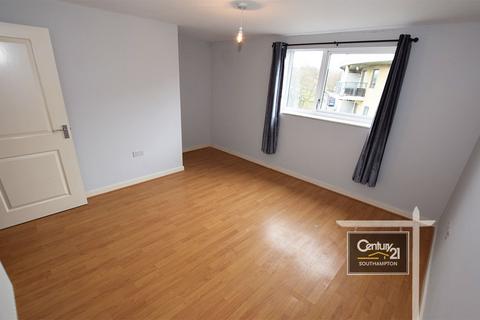 1 bedroom flat to rent, Hinkler Road, SOUTHAMPTON SO19