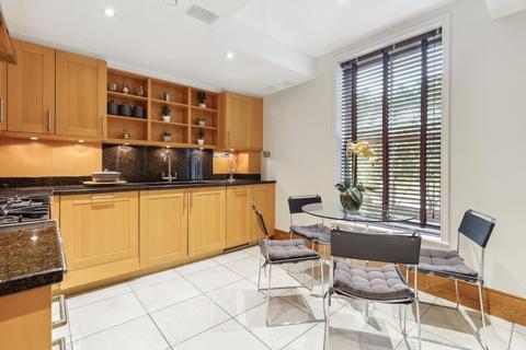 3 bedroom house to rent, Bredin House, Coleridge Gardens, London, SW10