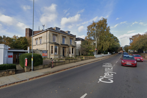9 Cheyne Walk, Northampton, NN1 5PT