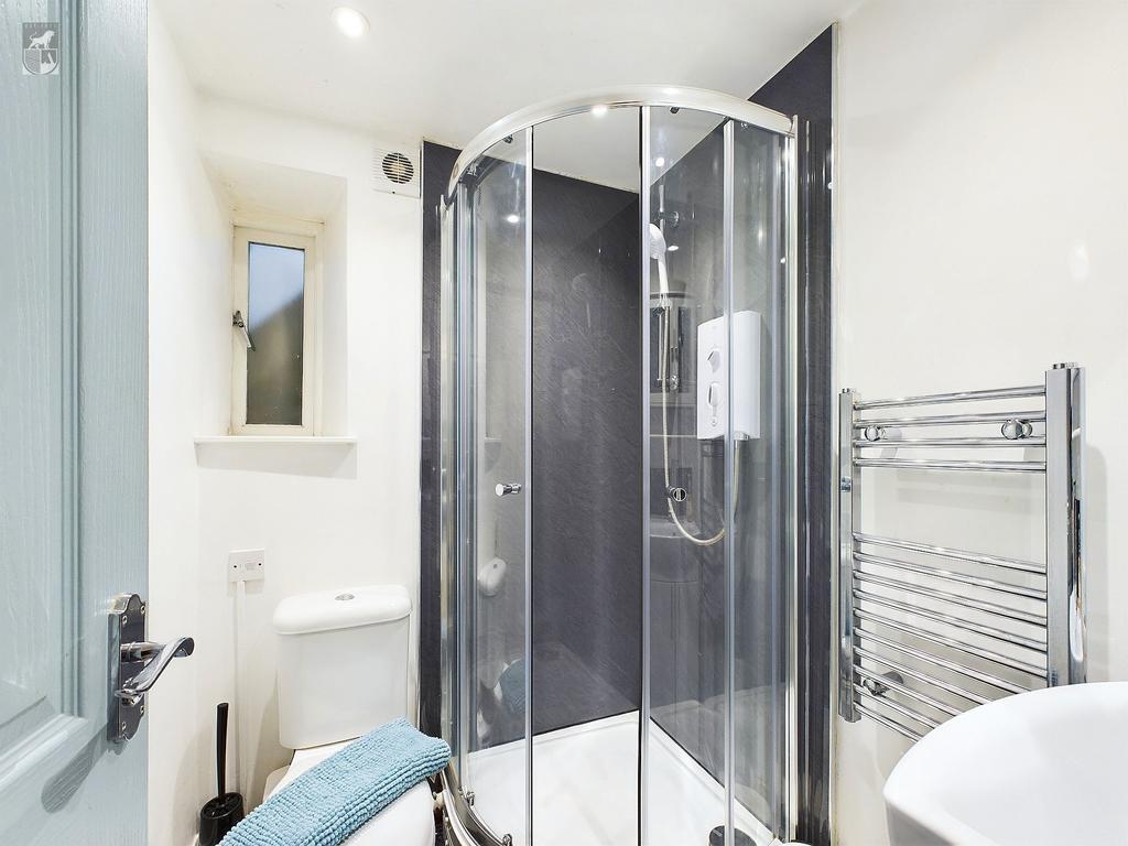 Ensuite