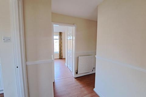 16 Lakeside Walk, Birmingham, B23 7YP