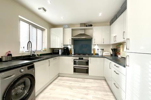 7 Alfred King Close, Shavington, Crewe, CW2 5UW