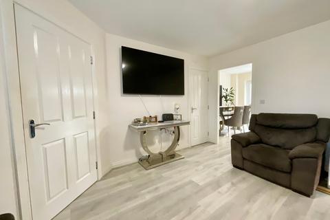 7 Alfred King Close, Shavington, Crewe, CW2 5UW