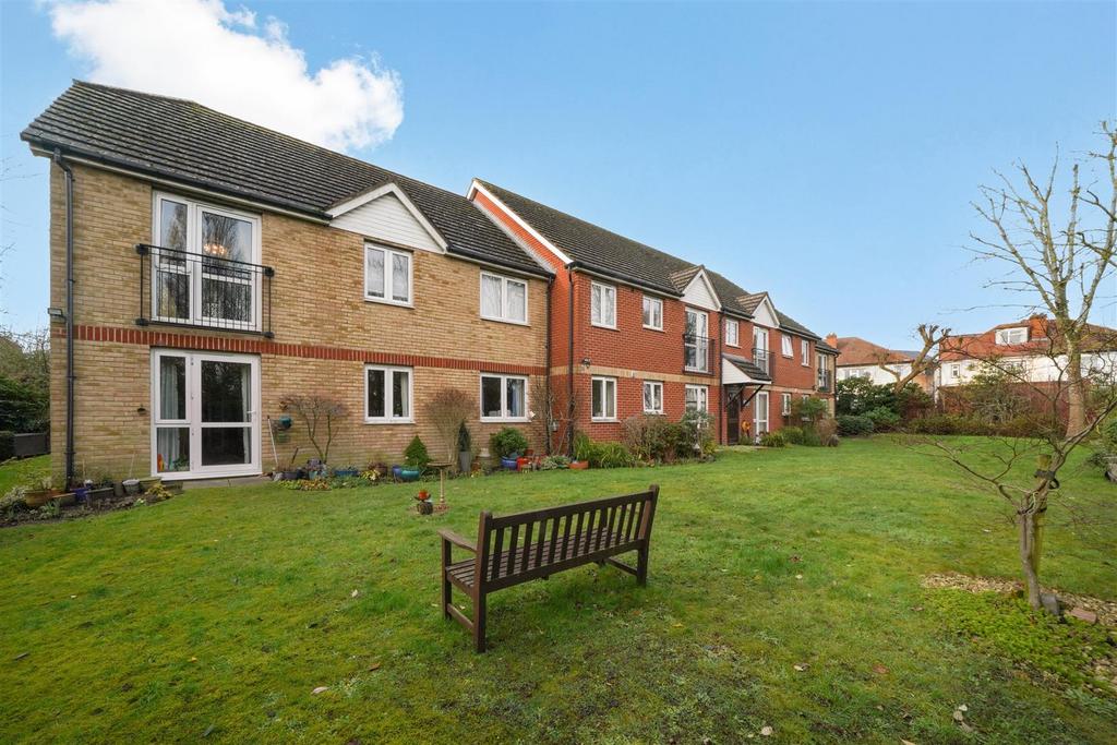 Flat 17, Bishops Court - h Zs GMRGXBAcz ARSb Cj6r.jpg
