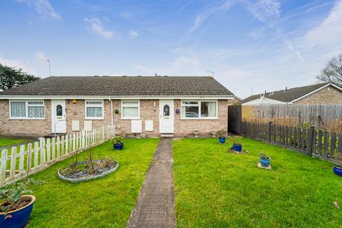 2 bedroom semi-detached bungalow for sale, Summer Lane North, Worle, Weston-Super-Mare, BS22