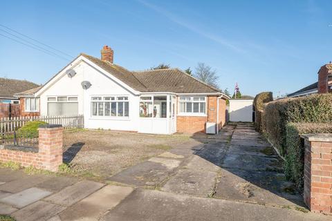 2 bedroom semi-detached bungalow for sale, Gresham Avenue, Lowestoft