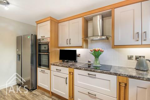 12 Linnet Hill, Mickleover, Derby, DE3 0SJ