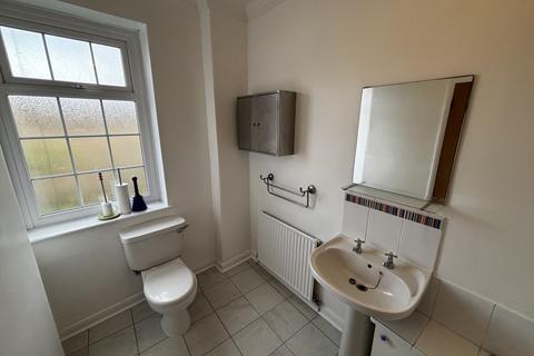 5 Park Grove, Leeds, LS6 4BD