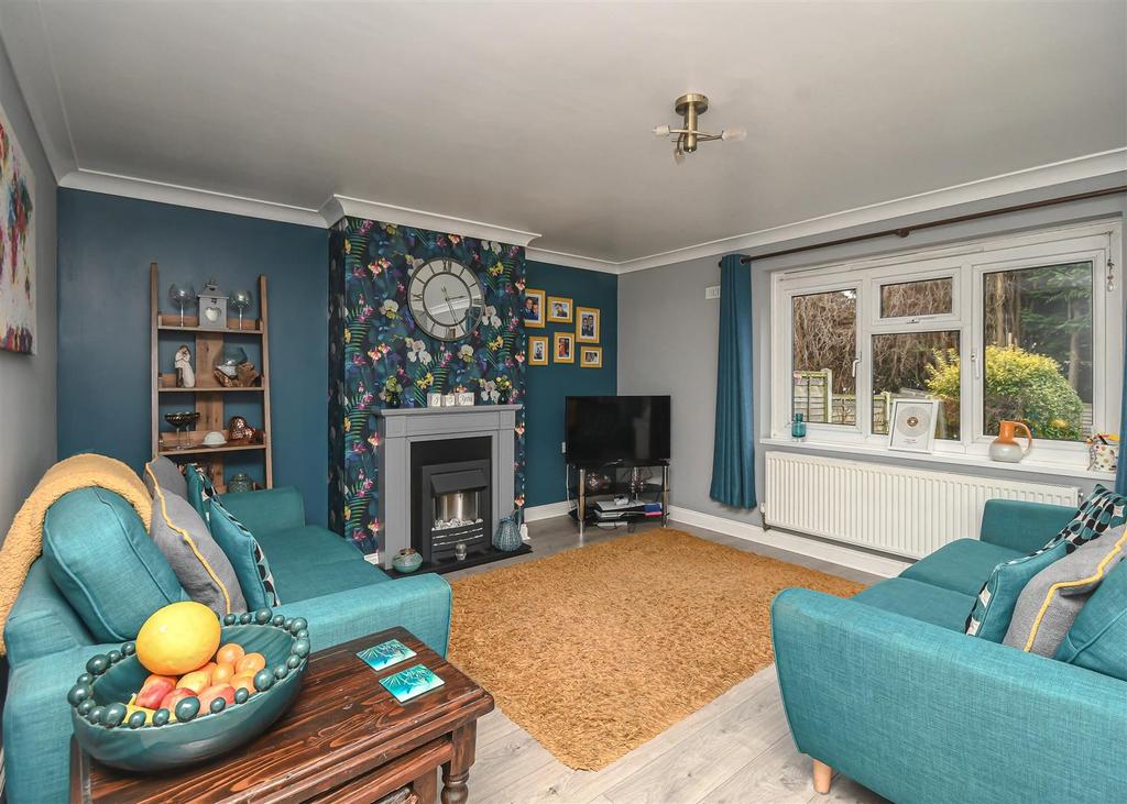 17 Dingle Road-Living Room.jpg
