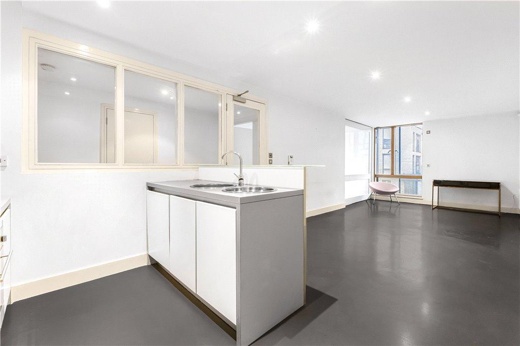 Kitchen/Living Room