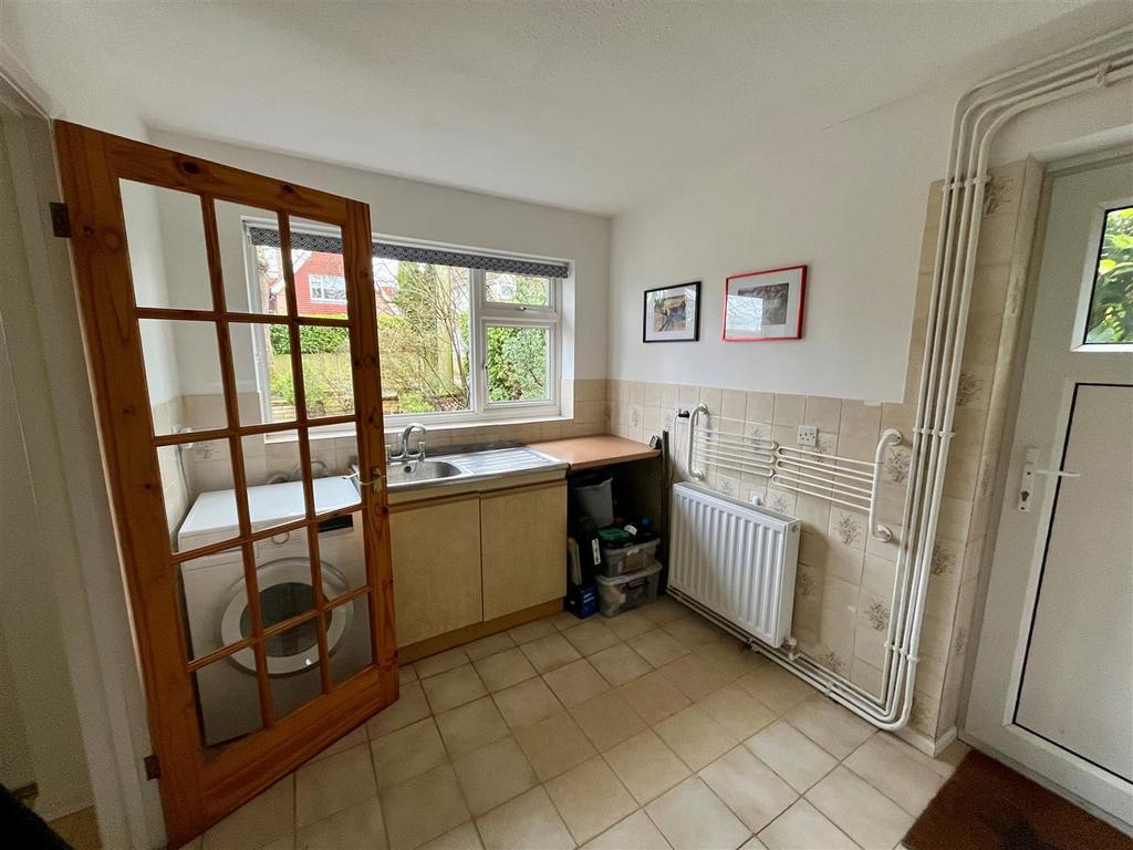 Utility Room.jpg