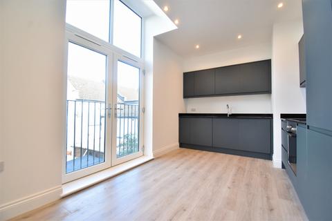 1 bedroom flat to rent, Lodge Lane, London, N12