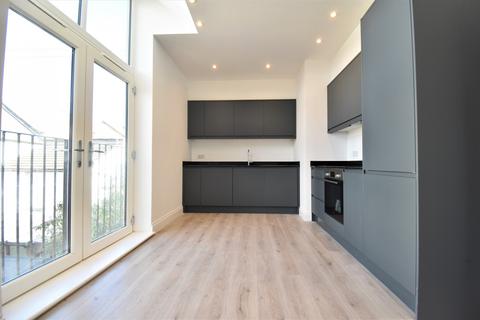 1 bedroom flat to rent, Lodge Lane, London, N12