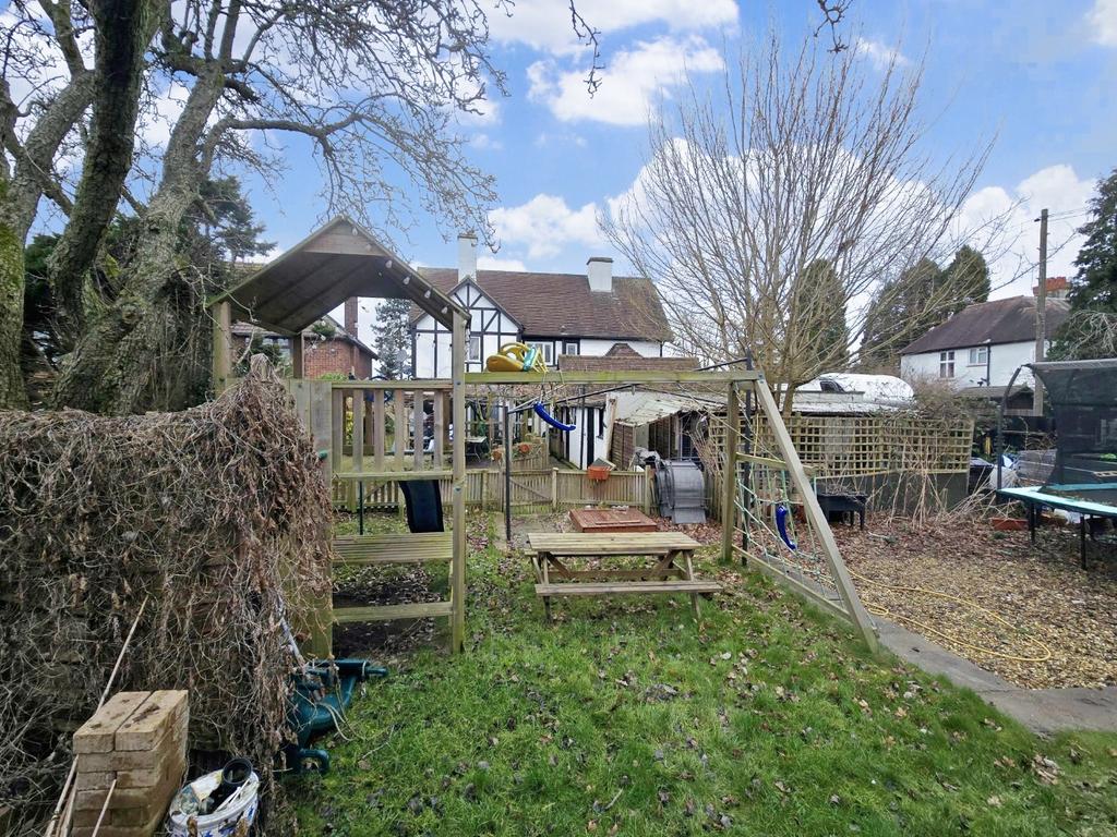 Media image 05