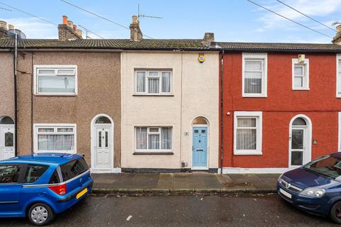 2 bedroom terraced house for sale, Range Road, Gravesend, Kent, DA12 2JR