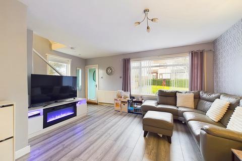 91 Chapelhill Mount, Ardrossan, KA22 7LY