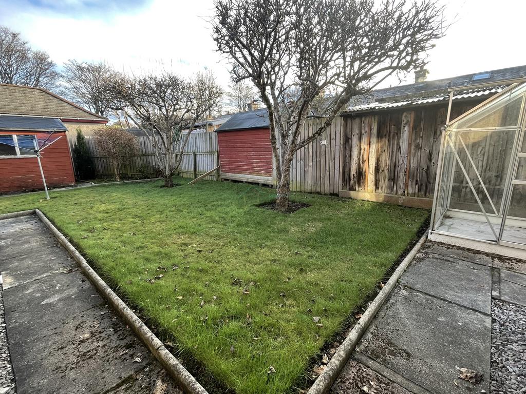 Garden a.JPG