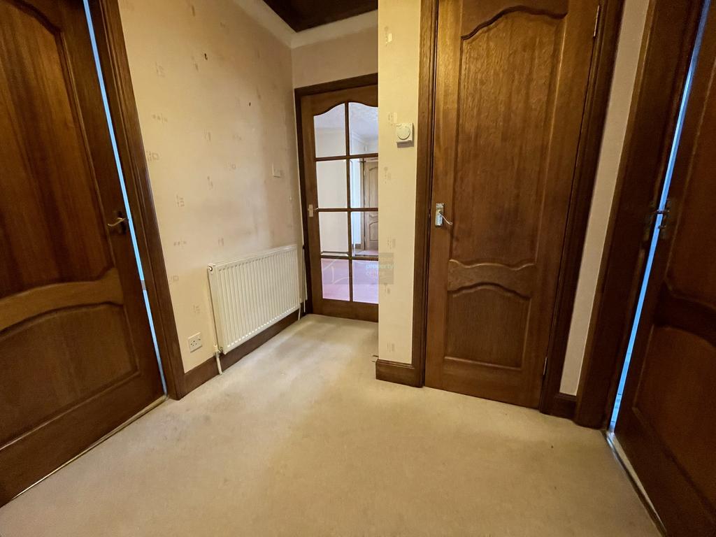Hall b.JPG