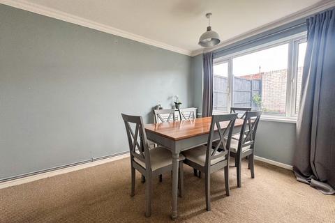 15 Fir Tree Close, Patchway, Bristol, BS34 5ER
