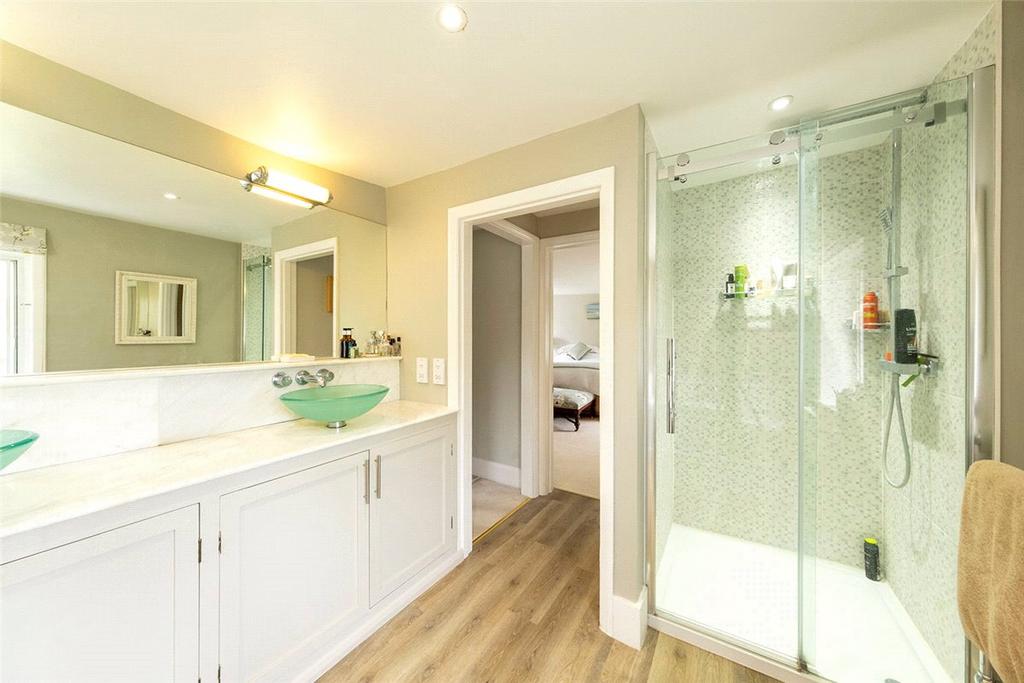 Principal Ensuite