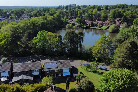 4 Croft Way, Frimley, Camberley, GU16 8LN