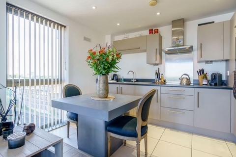 2 bedroom apartment for sale, Bootmakers Court, Ben Johnson Road, London, E1