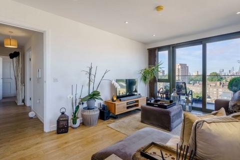 2 bedroom apartment for sale, Bootmakers Court, Ben Johnson Road, London, E1