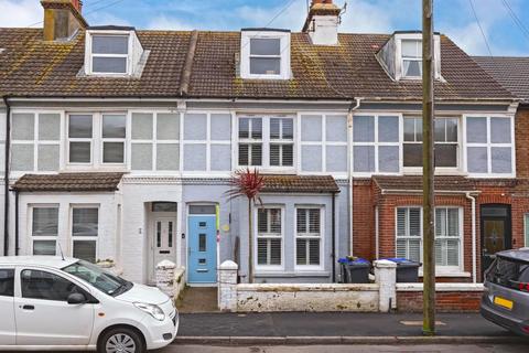 4 bedroom terraced house for sale, Cecil Road, Lancing