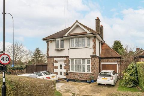 3 bedroom detached house for sale, Woodyates Road, London SE12