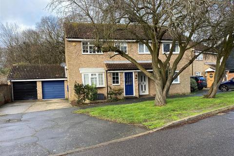 3 bedroom semi-detached house for sale, Brocksparkwood, Brentwood