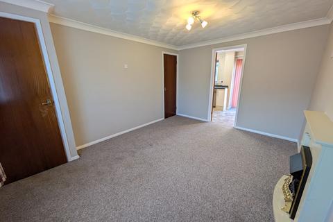 2 bedroom terraced house to rent, Fircroft, Grantham, NG31