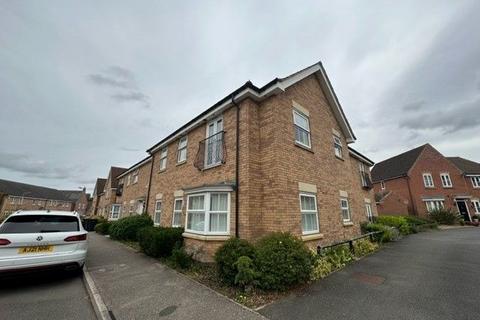 2 bedroom ground floor flat to rent, Fieldfare Close, Corby NN18