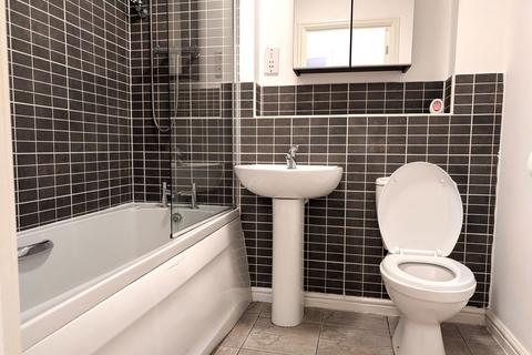 undefined, Fieldfare Close, Corby NN18