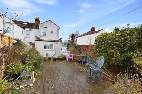 81 Battle Road, Belvedere, DA17 6DU